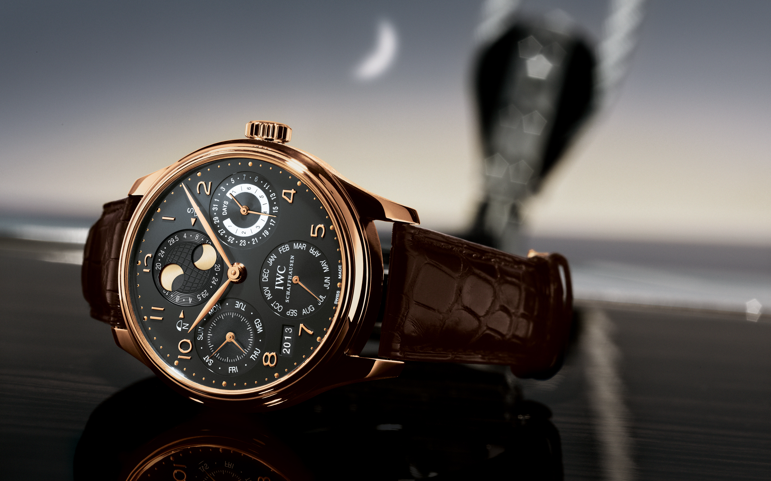 Два часа наручные. Наручные часы IWC iw503203. IWC Portuguese Perpetual Calendar. Красивые мужские часы. Красивые швейцарские часы.